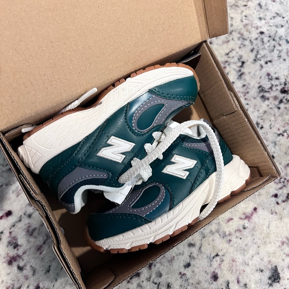 New Balance Toddler 7C
